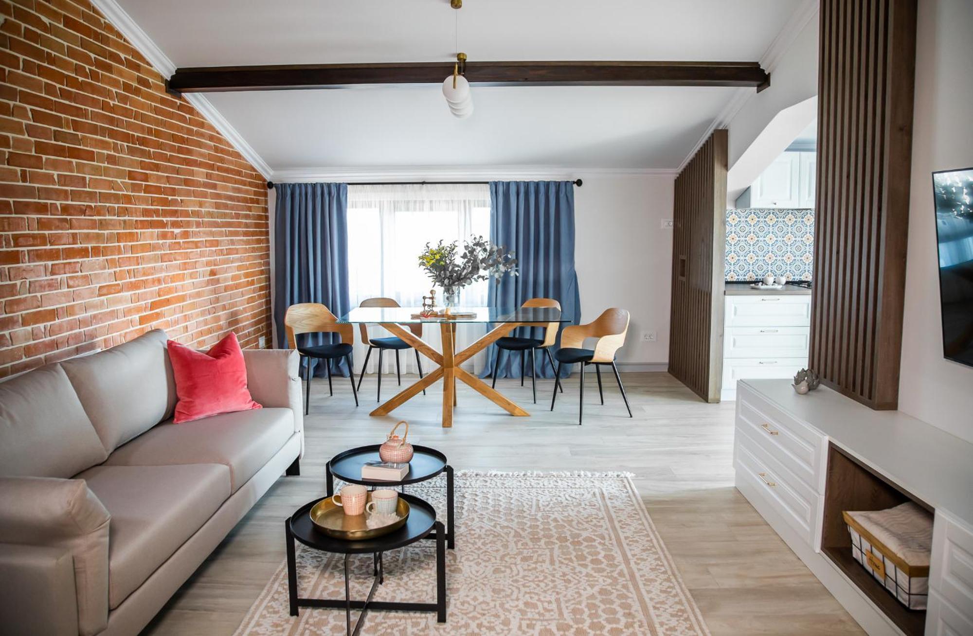 First Apartments Focşani Extérieur photo